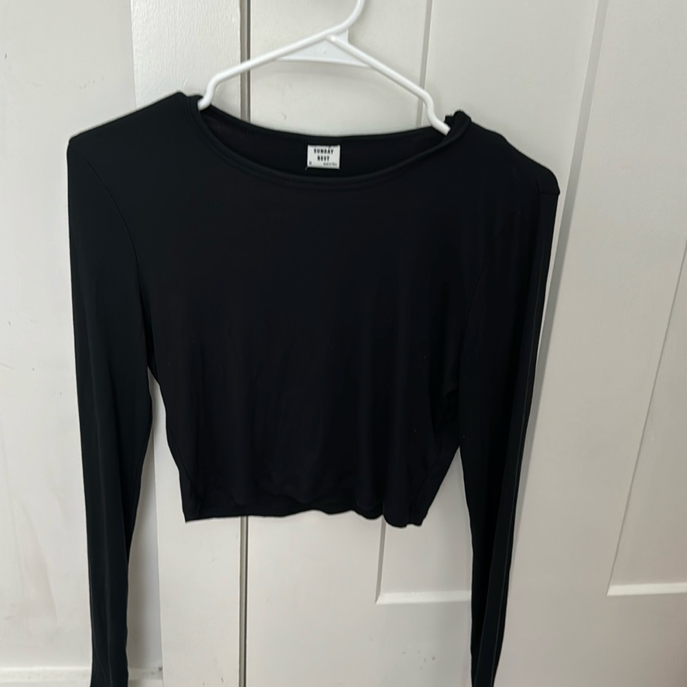Aritzia Sunday best long sleeve